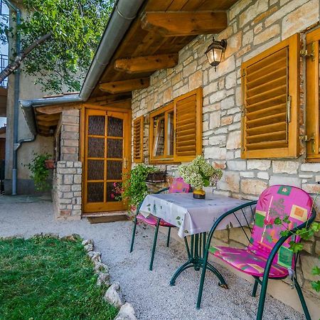 Apartments Marija & Pepa Ровинь Экстерьер фото